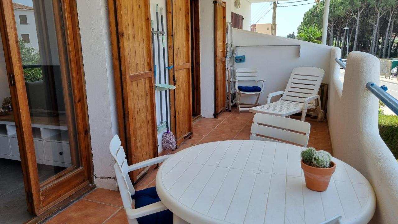 Apartamento Familiar Con Piscina Y Wifi L' Escala Εξωτερικό φωτογραφία